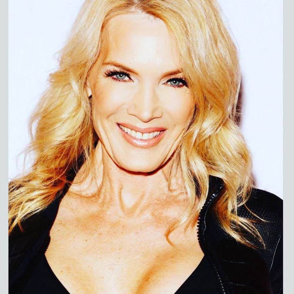 Meet your Posher, Bobbi